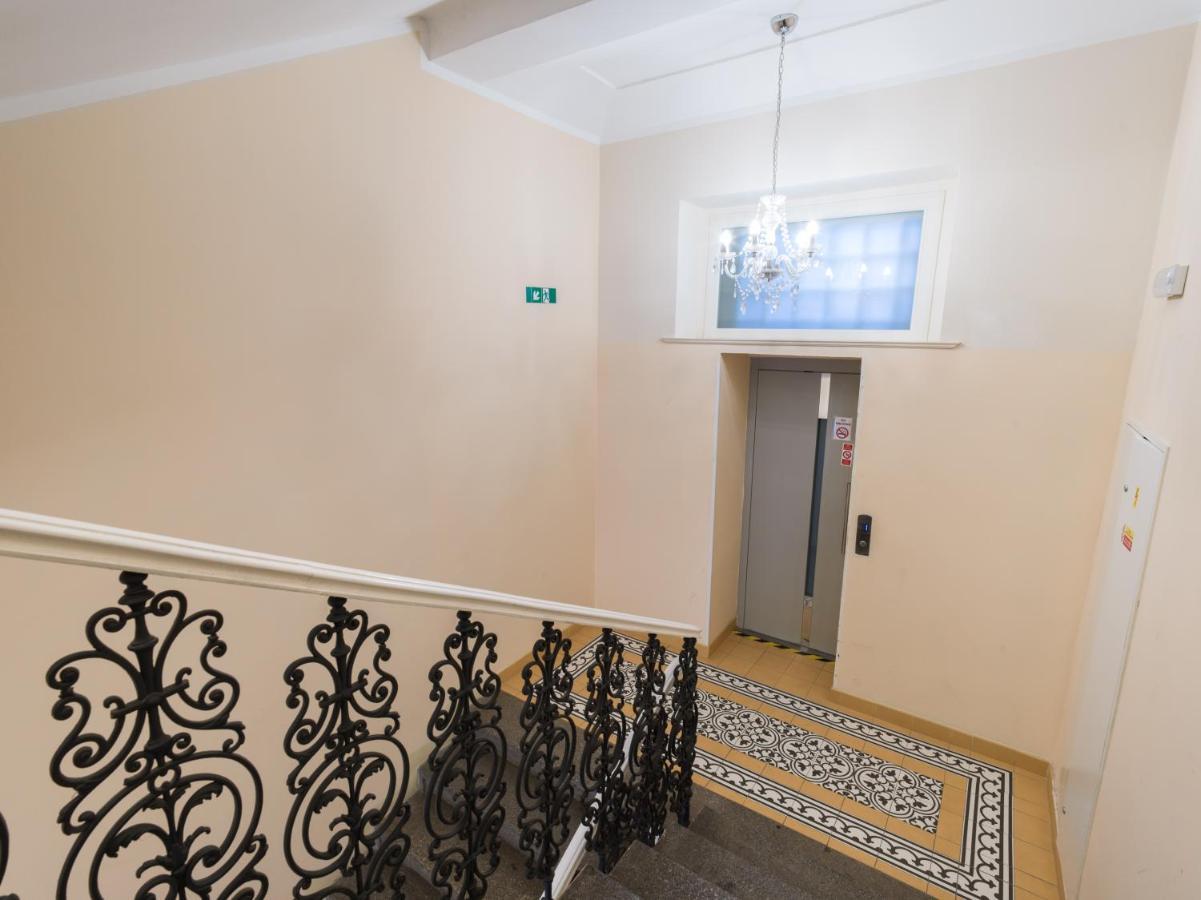 Apartment Bartal *